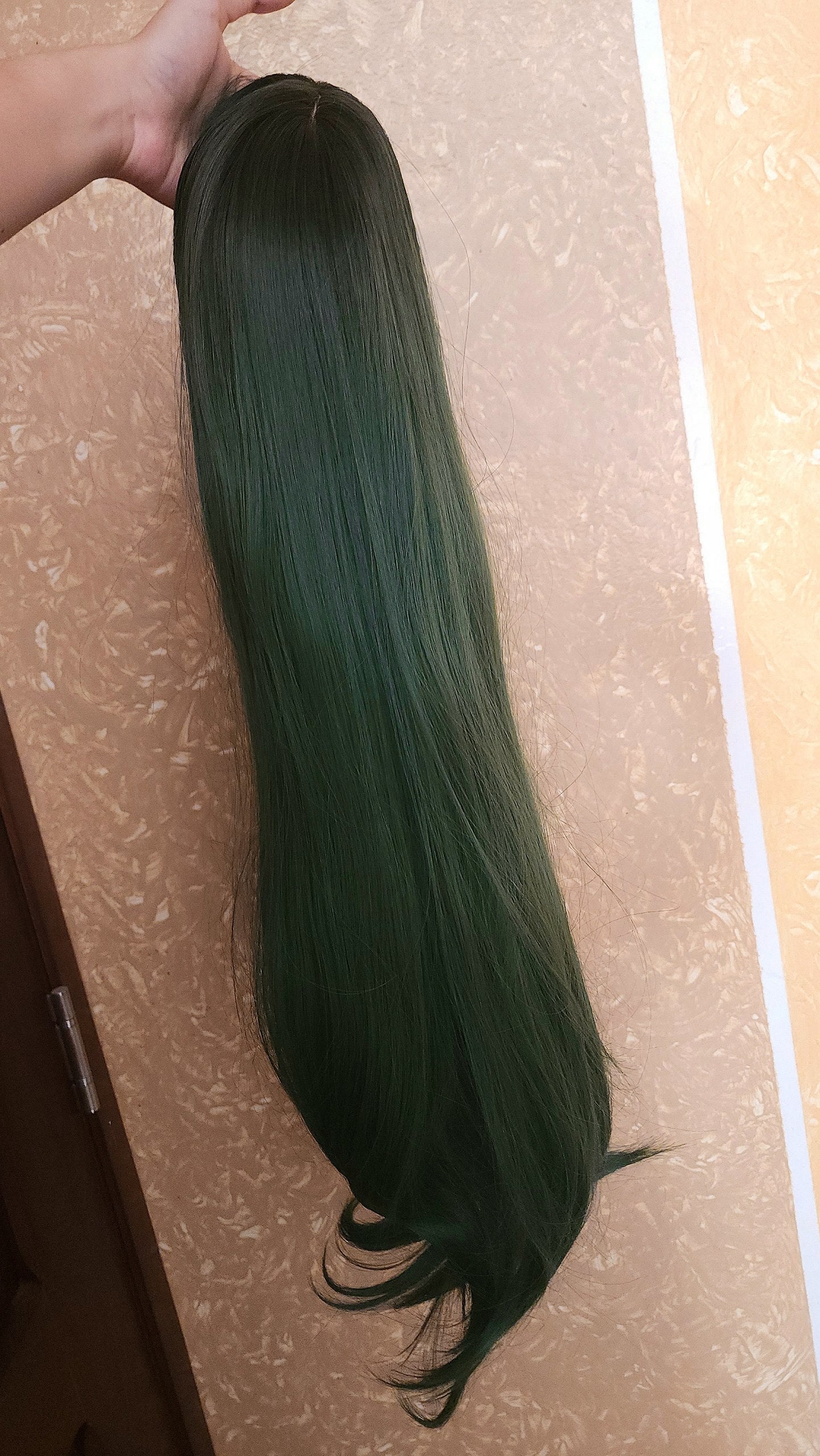 Green wig cosplay